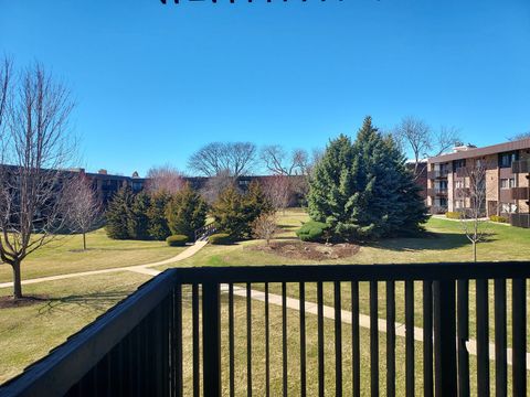 Tiny photo for 1421 Woodbridge Road #2C, Joliet, IL 60436 (MLS # 12586495)