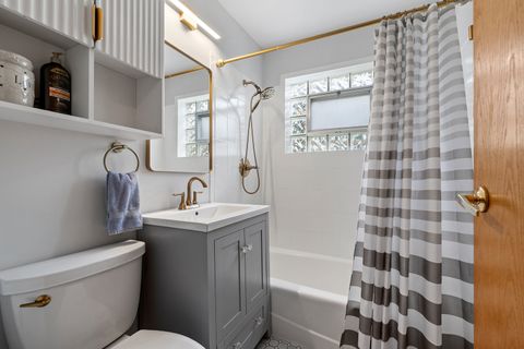 Tiny photo for 7112 W 114th Place, Worth, IL 60482 (MLS # 12451629)