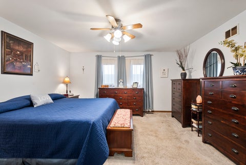 Tiny photo for 16044 Eagle Ridge Drive, Tinley Park, IL 60477 (MLS # 12743430)