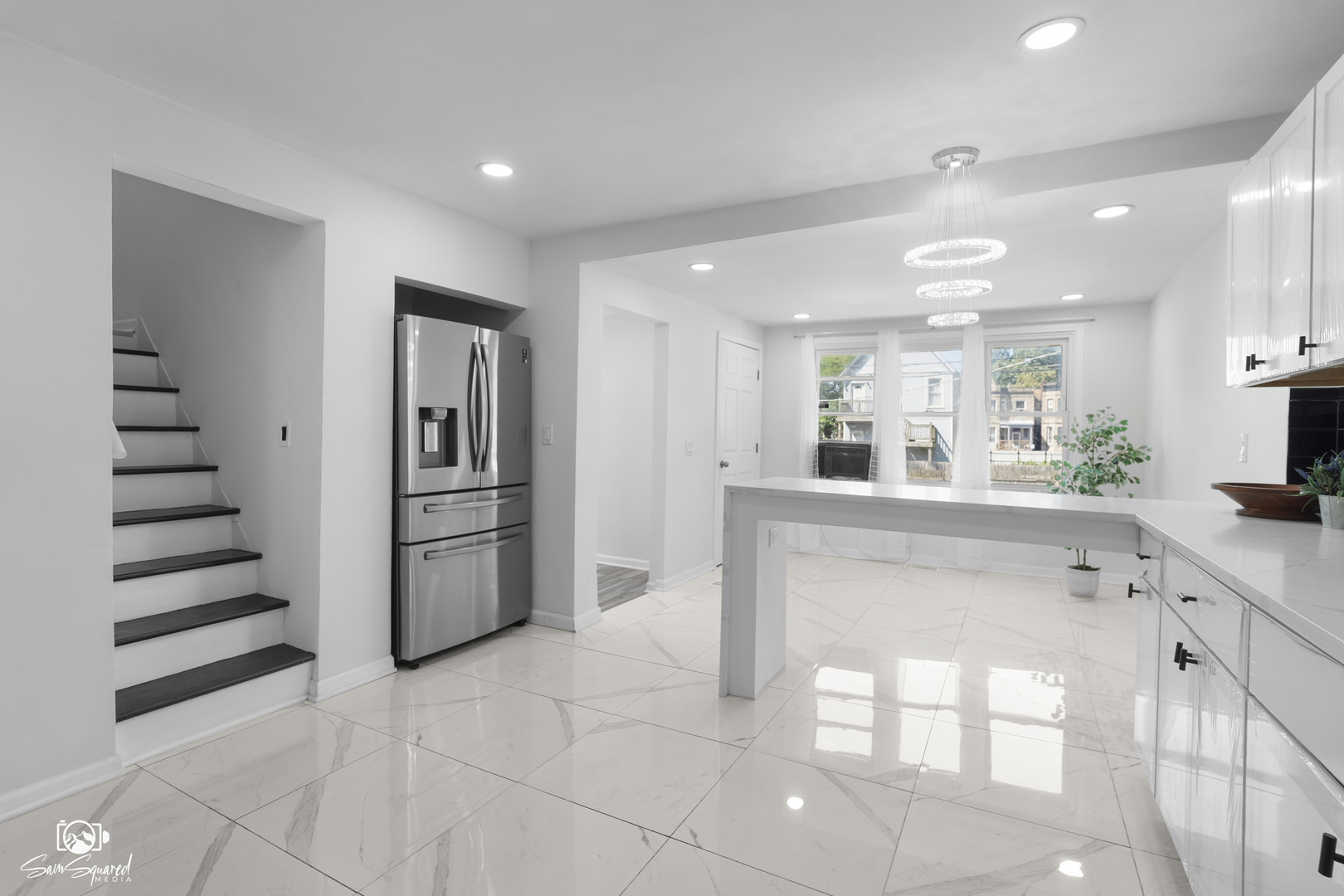 5636 S Carpenter Street