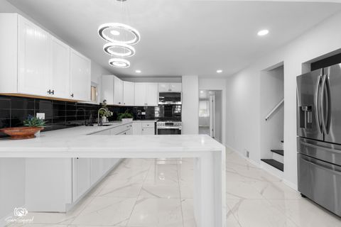 Tiny photo for 5636 S Carpenter Street, Chicago, IL 60621 (MLS # 12497140)