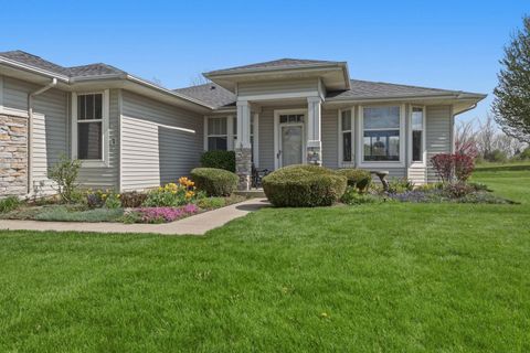 Photo of 12303 W Fox Run Court, Huntley, IL 60142 (MLS # 12596859)