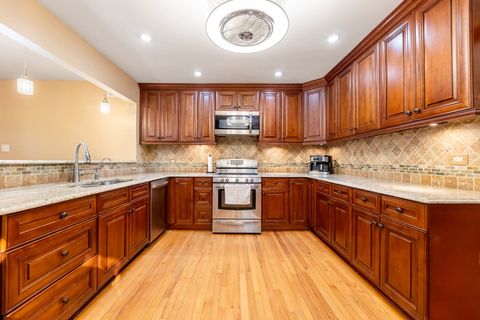 Tiny photo for 7920 Natoma Avenue, Burbank, IL 60459 (MLS # 12595114)