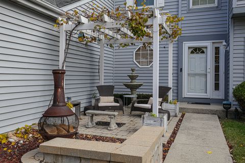 Tiny photo for 7 Michael Court, Lake In The Hills, IL 60156 (MLS # 12510784)