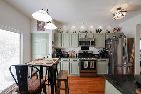 Tiny photo for 7 Michael Court, Lake In The Hills, IL 60156 (MLS # 12510784)