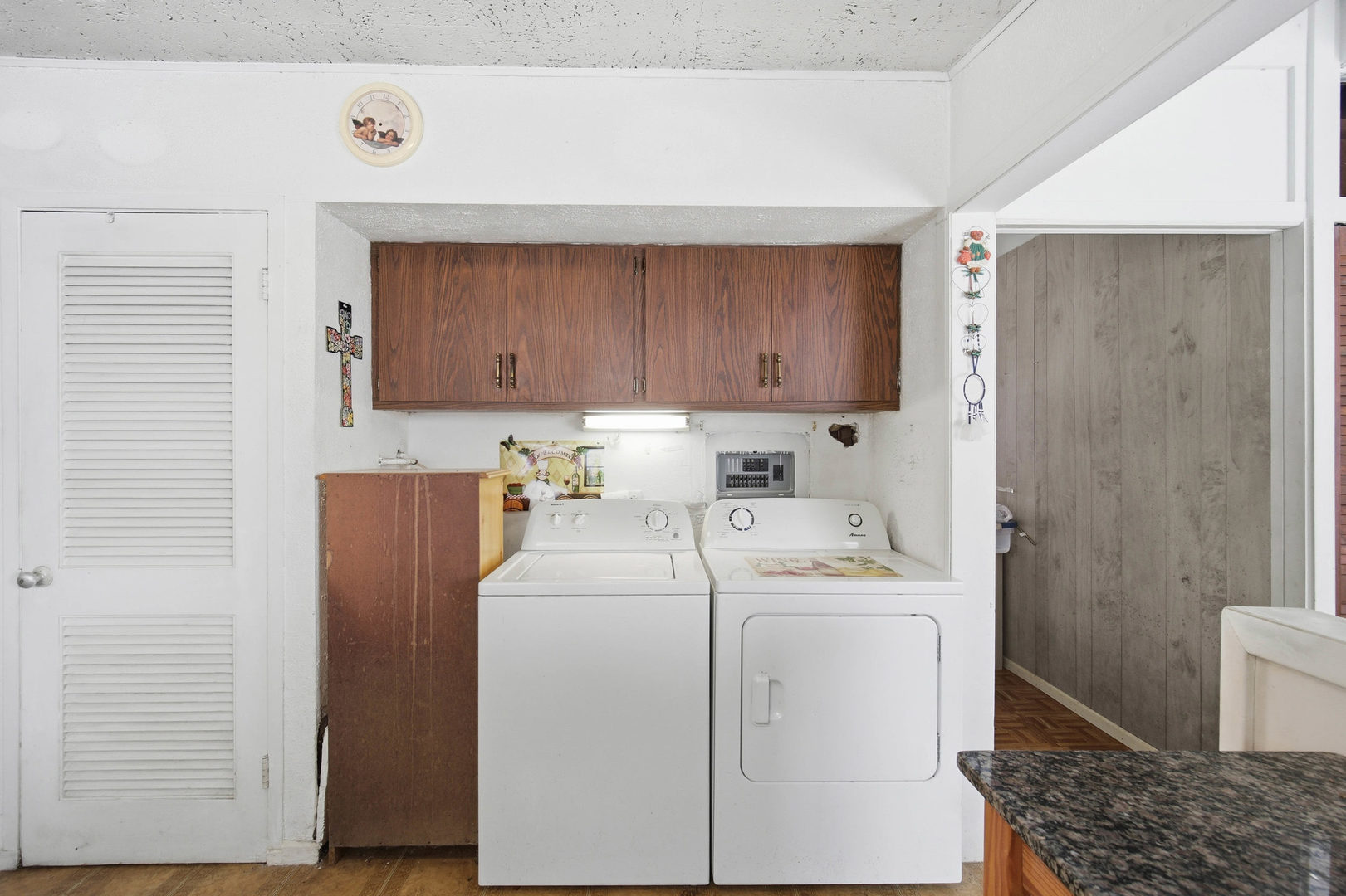 Palatine, Illinois 60074, United States, 3 Bedrooms Bedrooms, ,2 BathroomsBathrooms,Residential,Active,257590