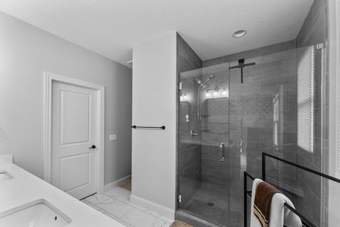 Tiny photo for 4937 Lakeside Drive, Bettendorf, IA 52722 (MLS # 12612425)