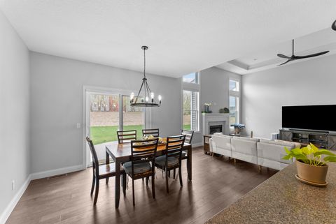 Tiny photo for 4937 Lakeside Drive, Bettendorf, IA 52722 (MLS # 12612425)