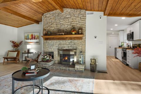 Tiny photo for 275 Indian Trail, Lake In The Hills, IL 60156 (MLS # 12504560)