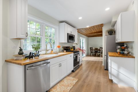 Tiny photo for 275 Indian Trail, Lake In The Hills, IL 60156 (MLS # 12504560)