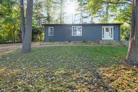 Tiny photo for 275 Indian Trail, Lake In The Hills, IL 60156 (MLS # 12504560)