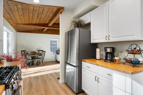 Tiny photo for 275 Indian Trail, Lake In The Hills, IL 60156 (MLS # 12504560)