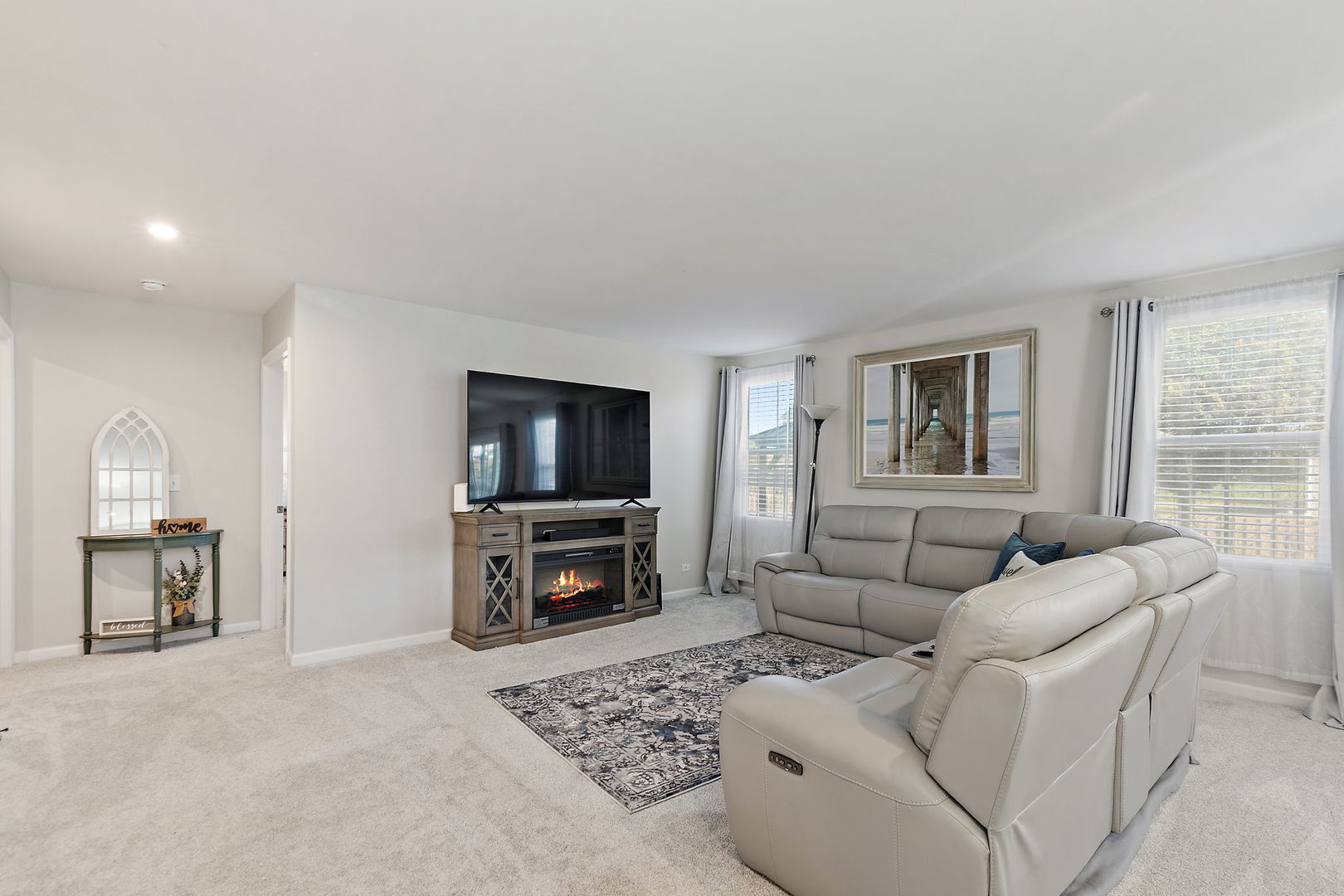 3467 Pecos Circle