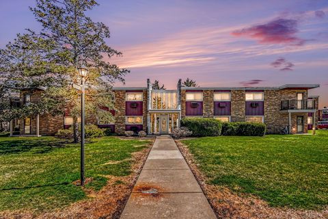 1320 Lore Lane 107B Lombard IL 60148