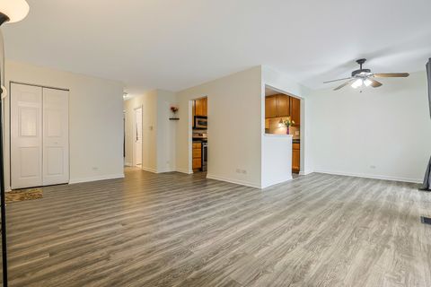 Tiny photo for 402 Sandalwood Lane #C1, Schaumburg, IL 60193 (MLS # 12558832)