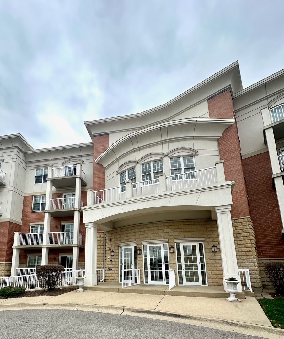 Listing image 1