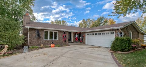 Photo of 1605 S Regan Road, New Lenox, IL 60451 (MLS # 12507233)