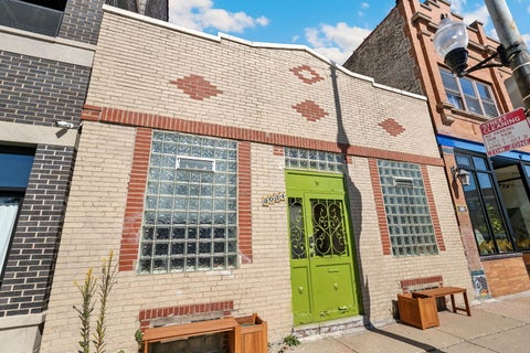Photo of 2034 W 18th Street, Chicago, IL 60608 (MLS # 12775045)