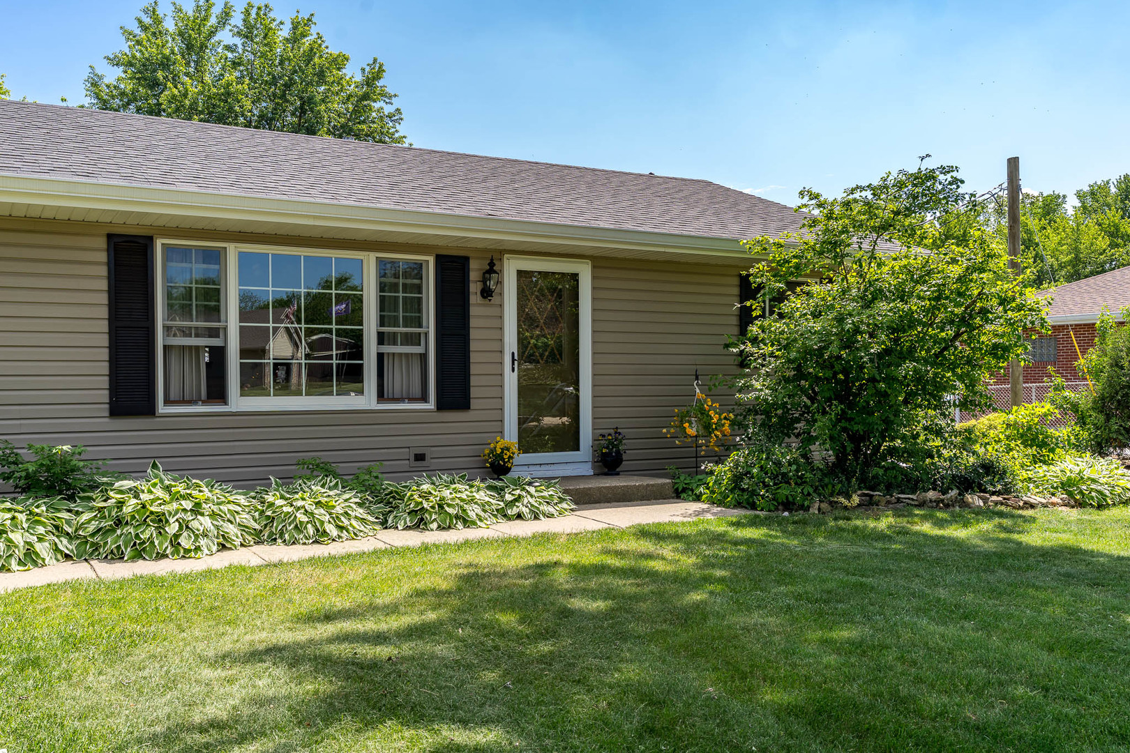 4870 FIELDING Road