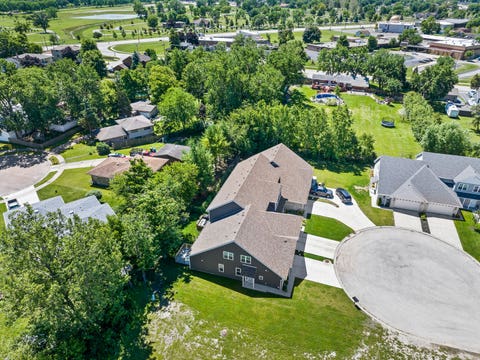 Tiny photo for 7428 Covington Drive, Justice, IL 60458 (MLS # 12710712)