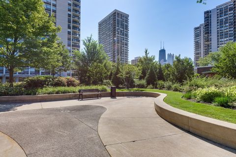 Tiny photo for 1355 N Sandburg Terrace #2201D, Chicago, IL 60610 (MLS # 12574169)