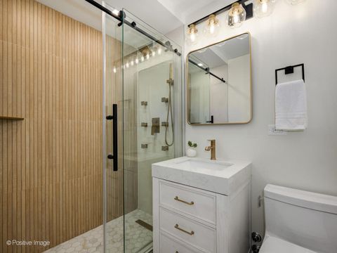 Tiny photo for 1355 N Sandburg Terrace #2201D, Chicago, IL 60610 (MLS # 12574169)