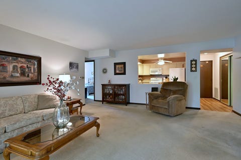 Tiny photo for 6505 N Nashville Avenue #102, Chicago, IL 60631 (MLS # 12700557)