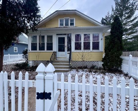 Photo of 165 Franklin Avenue, Aurora, IL 60506 (MLS # 12550084)