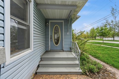 Tiny photo for 1730 S Jefferson Street, Lockport, IL 60441 (MLS # 12625710)