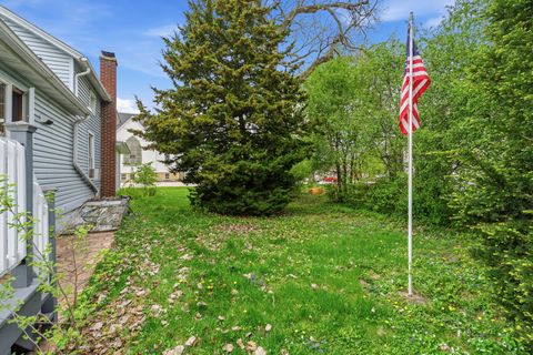 Tiny photo for 1730 S Jefferson Street, Lockport, IL 60441 (MLS # 12625710)