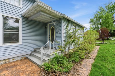 Tiny photo for 1730 S Jefferson Street, Lockport, IL 60441 (MLS # 12625710)