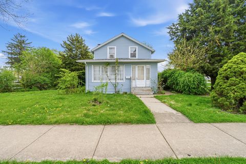 Tiny photo for 1730 S Jefferson Street, Lockport, IL 60441 (MLS # 12625710)