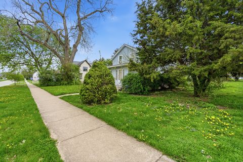 Tiny photo for 1730 S Jefferson Street, Lockport, IL 60441 (MLS # 12625710)
