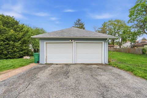 Tiny photo for 1730 S Jefferson Street, Lockport, IL 60441 (MLS # 12625710)