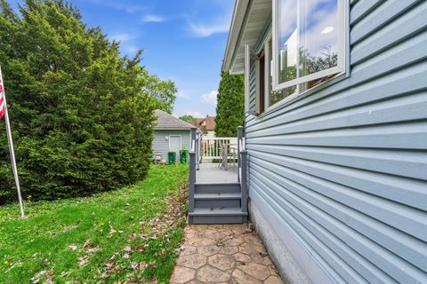 Tiny photo for 1730 S Jefferson Street, Lockport, IL 60441 (MLS # 12625710)