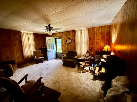 Tiny photo for 211 N 3rd Street, Hoopeston, IL 60942 (MLS # 12722601)