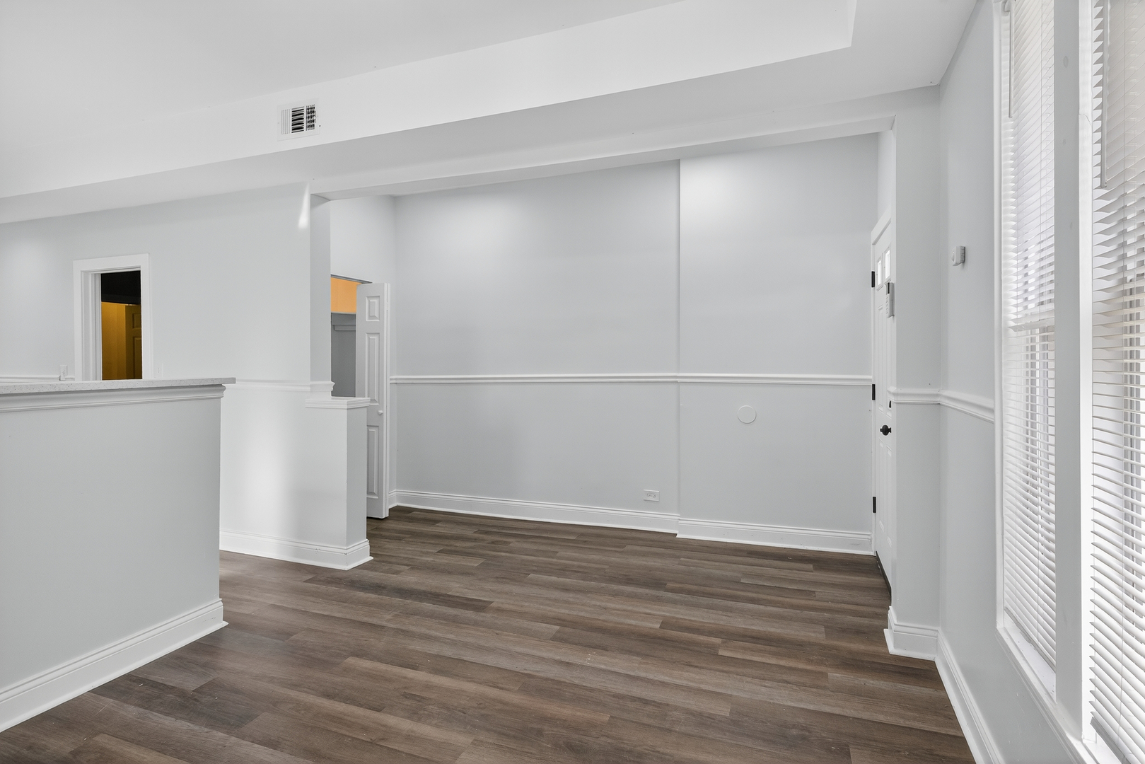 6660 S Michigan Avenue