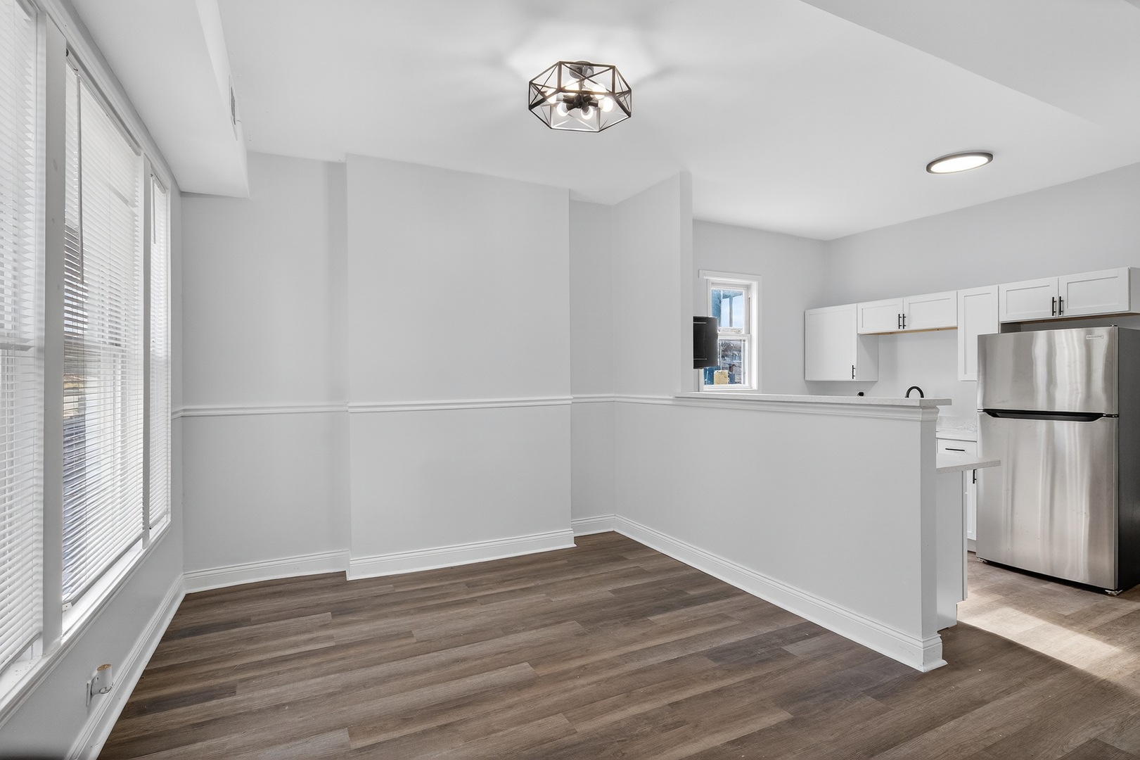 6660 S Michigan Avenue