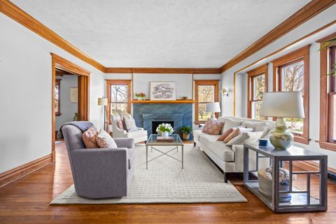 Tiny photo for 939 Ashland Avenue, Wilmette, IL 60091 (MLS # 12587826)