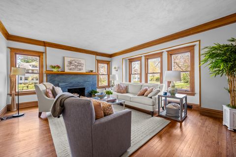 Tiny photo for 939 Ashland Avenue, Wilmette, IL 60091 (MLS # 12587826)