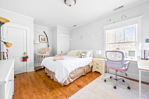 Tiny photo for 939 Ashland Avenue, Wilmette, IL 60091 (MLS # 12587826)