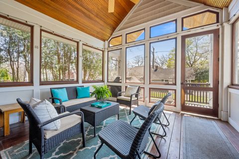 Tiny photo for 939 Ashland Avenue, Wilmette, IL 60091 (MLS # 12587826)