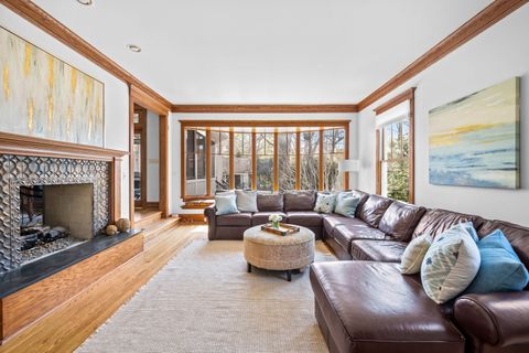 Tiny photo for 939 Ashland Avenue, Wilmette, IL 60091 (MLS # 12587826)