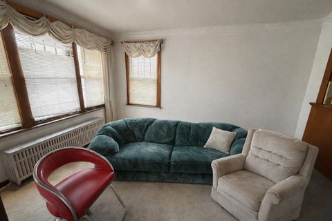 Tiny photo for 8748 S Marquette Avenue, Chicago, IL 60617 (MLS # 12581625)