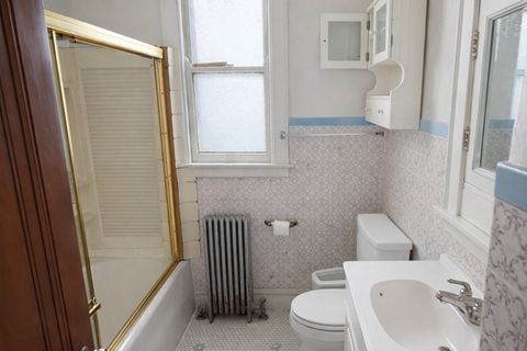 Tiny photo for 8748 S Marquette Avenue, Chicago, IL 60617 (MLS # 12581625)