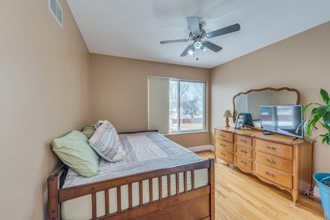 A home in South Elgin