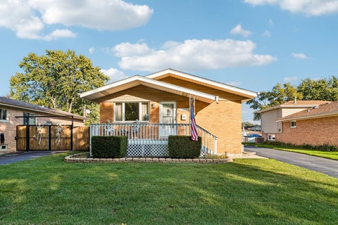 Photo of 14323 Kildare Avenue, Midlothian, IL 60445 (MLS # 12793211)