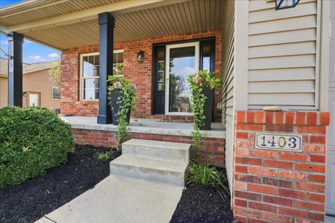Tiny photo for 1403 Kickapoo Creek Road, Bloomington, IL 61705 (MLS # 12753331)