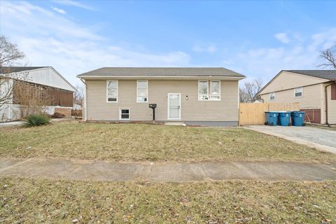 A home in Sauk Village