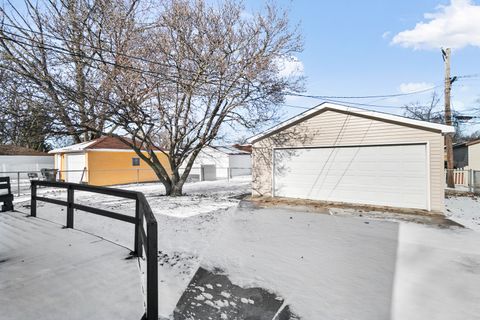 Tiny photo for 752 E 164th Street, South Holland, IL 60473 (MLS # 12547390)